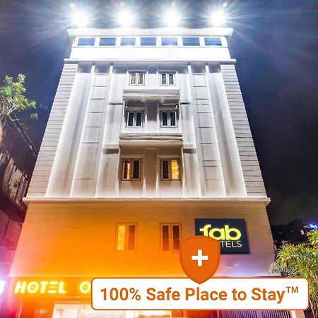 Fabhotel Orion Crystal Park Circus Kolkata Exterior photo